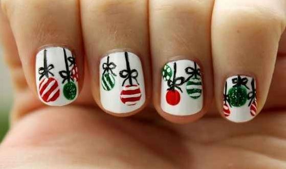 baubles buzzfeed nail art